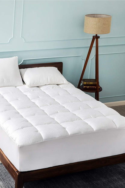 Cotton Mattress Pad, Upgraded Thick Breathable Quilted Fitted Mattress Cover with Deep Pocket (8"-18"), Extra Soft down Alternative Filled Mattress Topper (Twin)