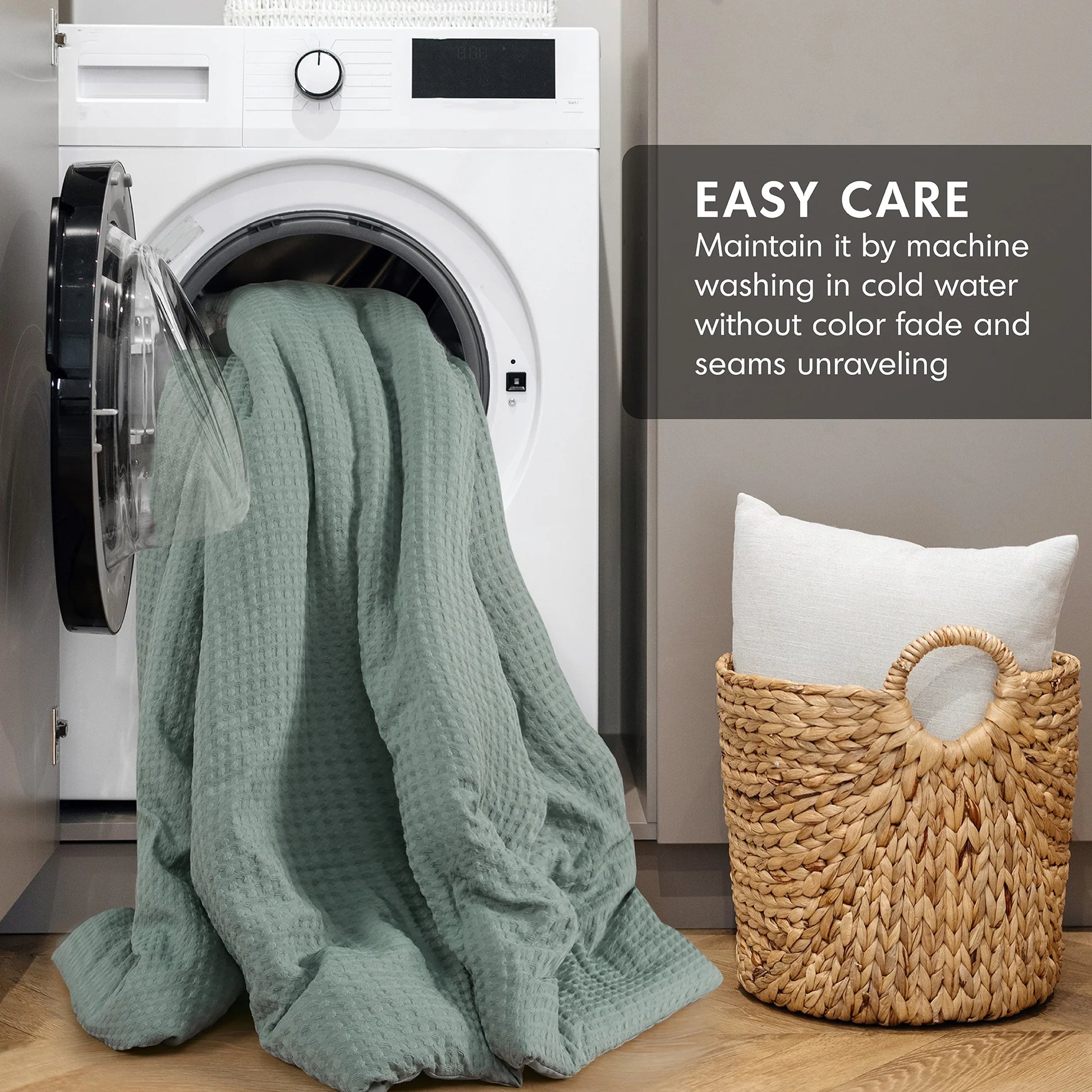 King/Cal King Duvet Cover Set, Soft Duvet Cover, 3-Piece Dorm Bedding Set with Pillow Shams, Sage Green